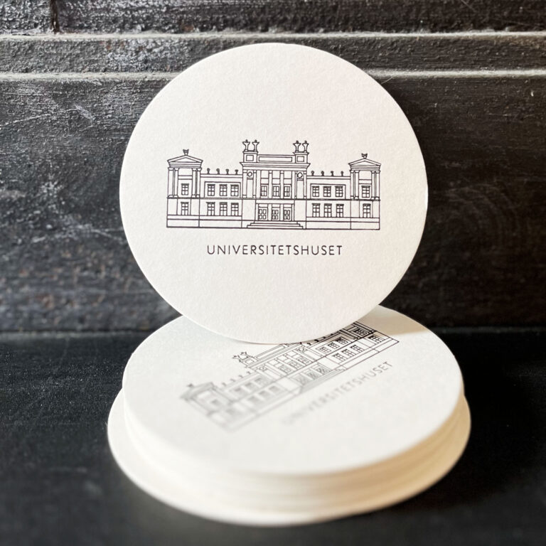 UNIVERSITETSHUSET by Gill Carlile